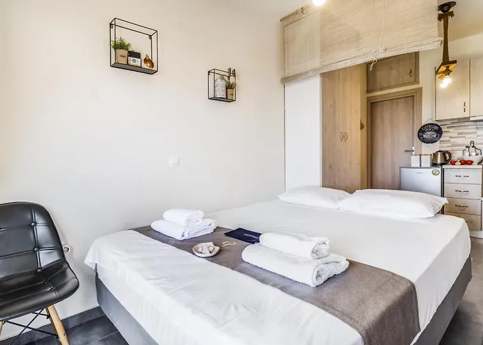 Apartment Oceanida Aelia Nikiana